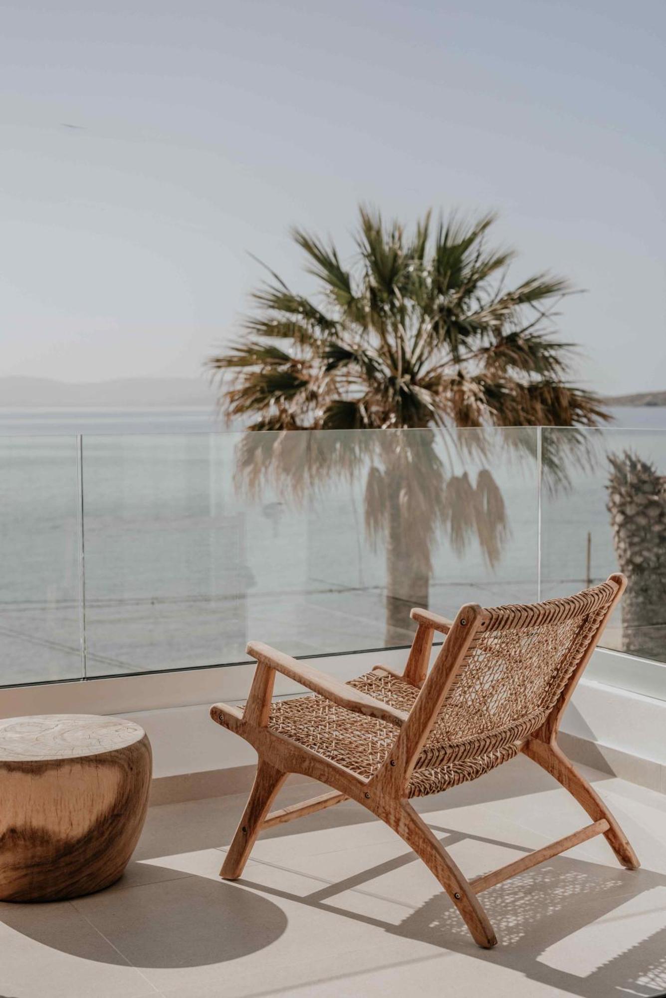 Ostrako Beachside Suites Agia Anna  Eksteriør billede