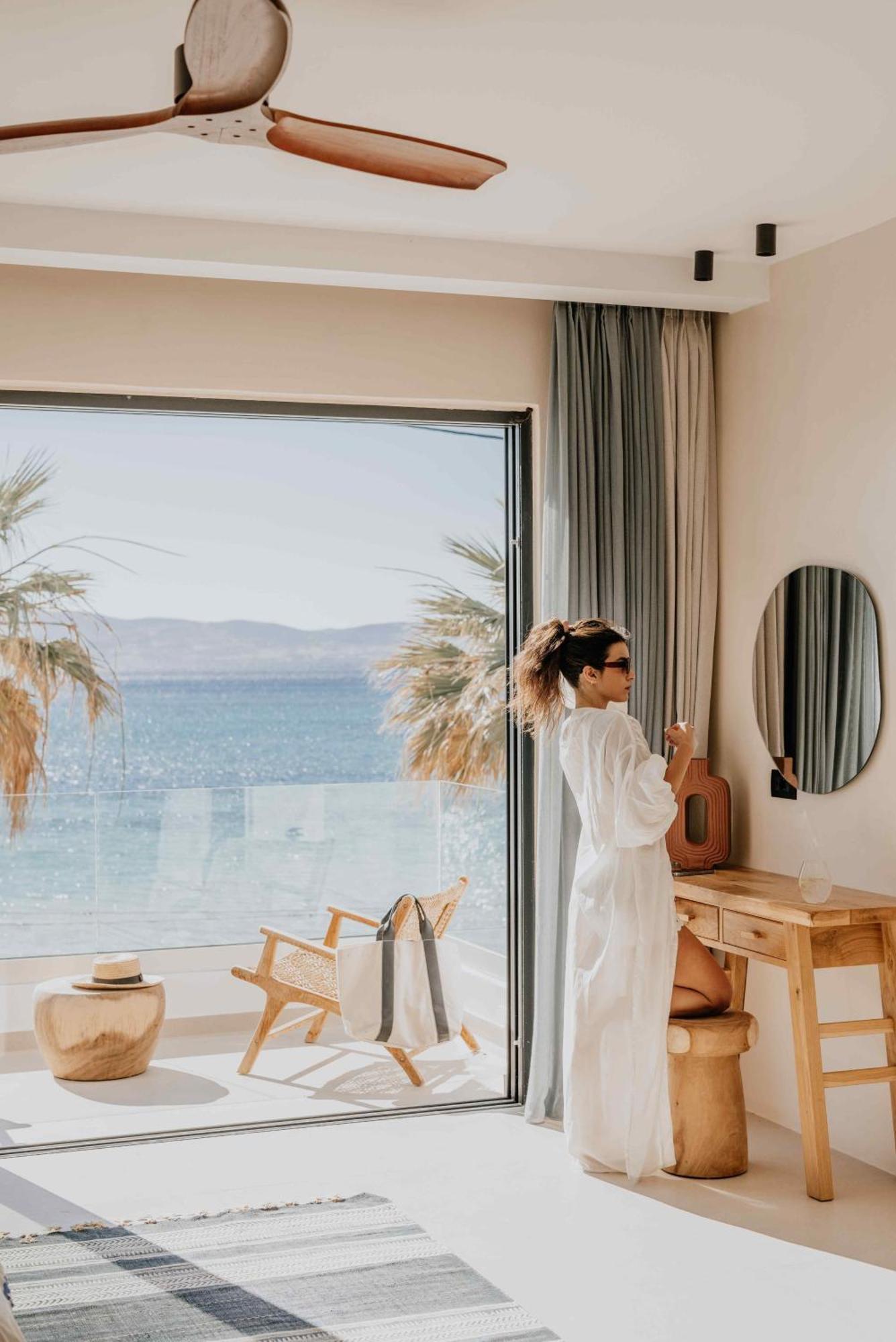 Ostrako Beachside Suites Agia Anna  Eksteriør billede